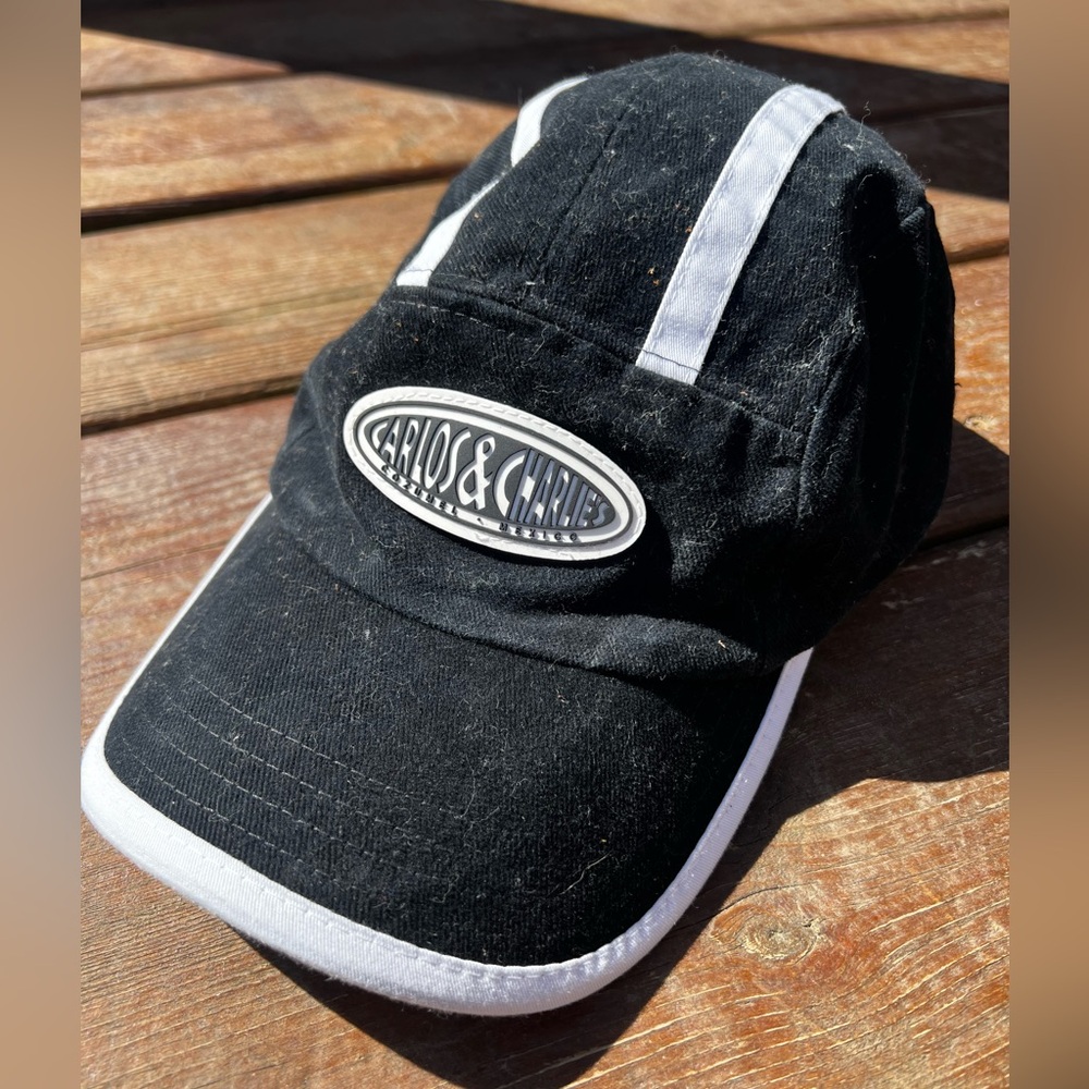 Vintage 90s never worn Carlos & Charlie’s ball cap